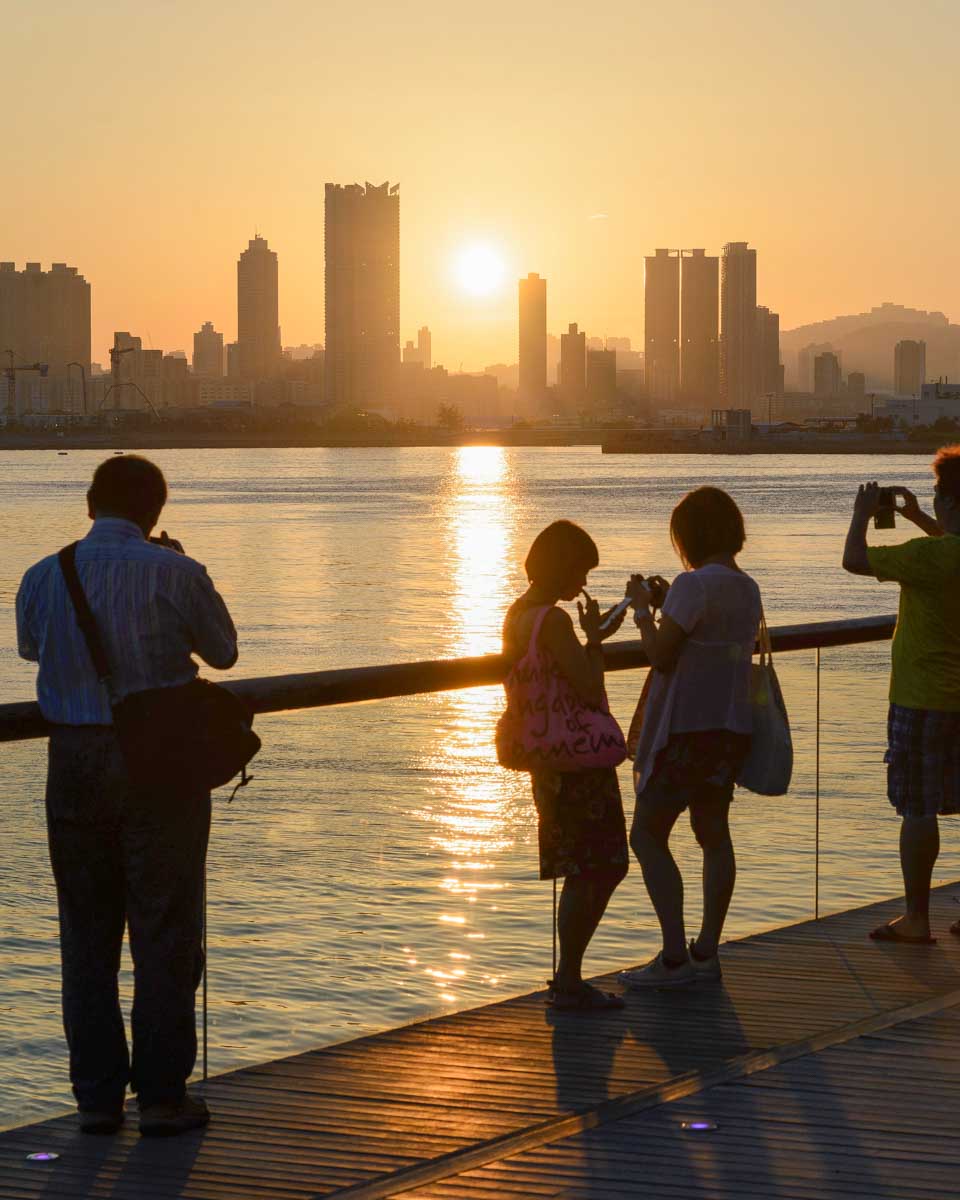 Tsim Sha Tsui Promenade in Hong Kong