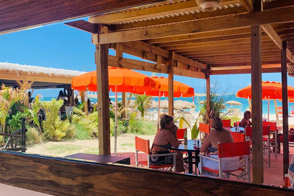 Orange Fever in Saint Maarten