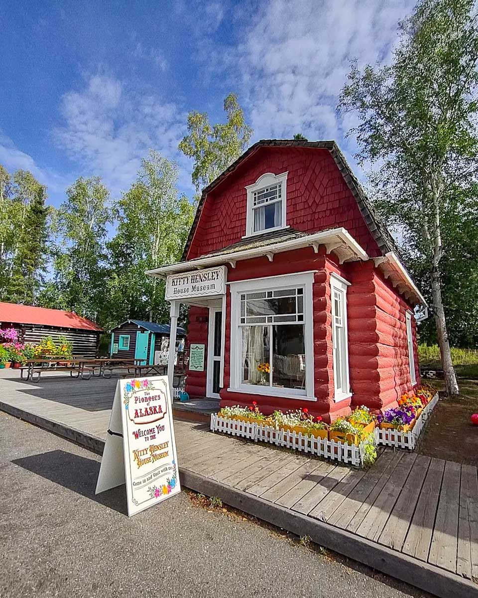 Pioneer Park Train in Fairbanks Alaska (2)