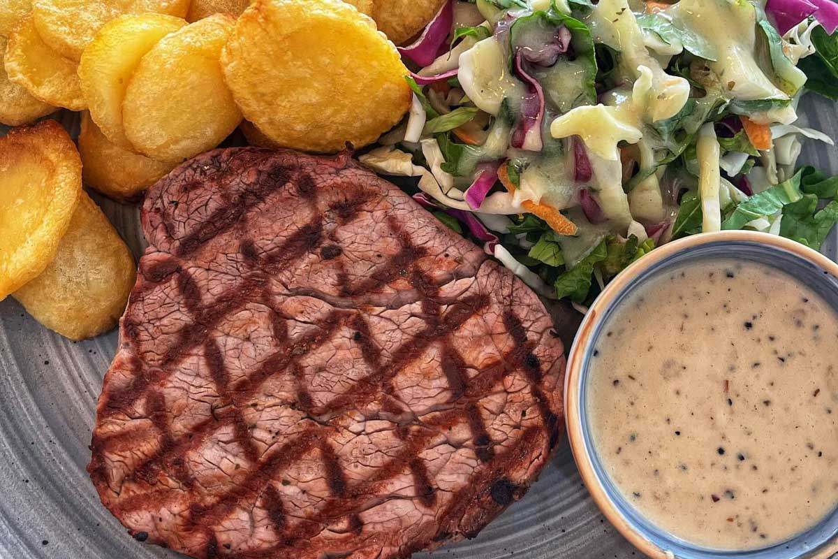 Scirocco Restaurant in Naxos Greece