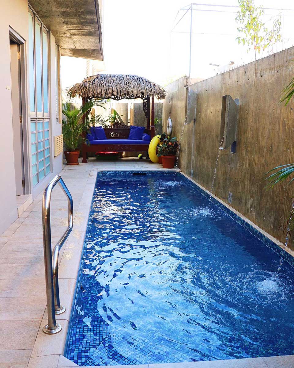 The outdoor pool at Dream Inn PR in San Juan