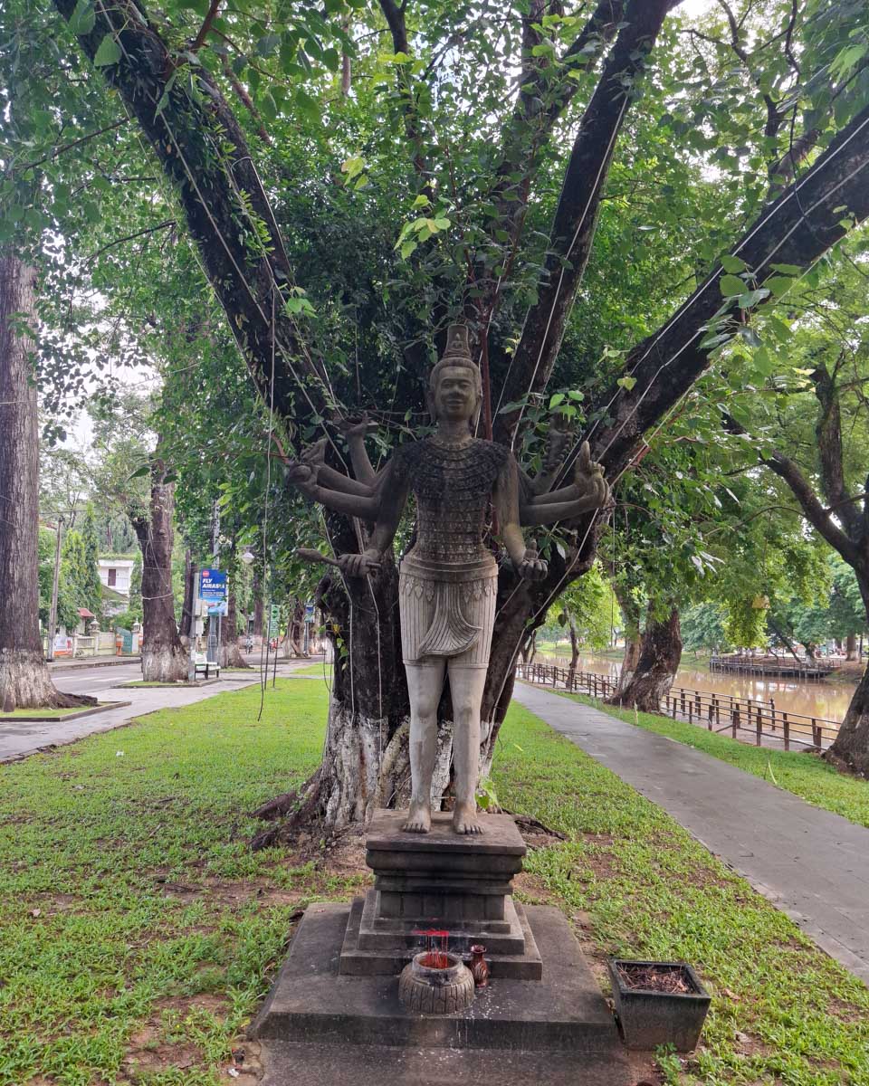 Riverside Siem Reap Cambodia (1)