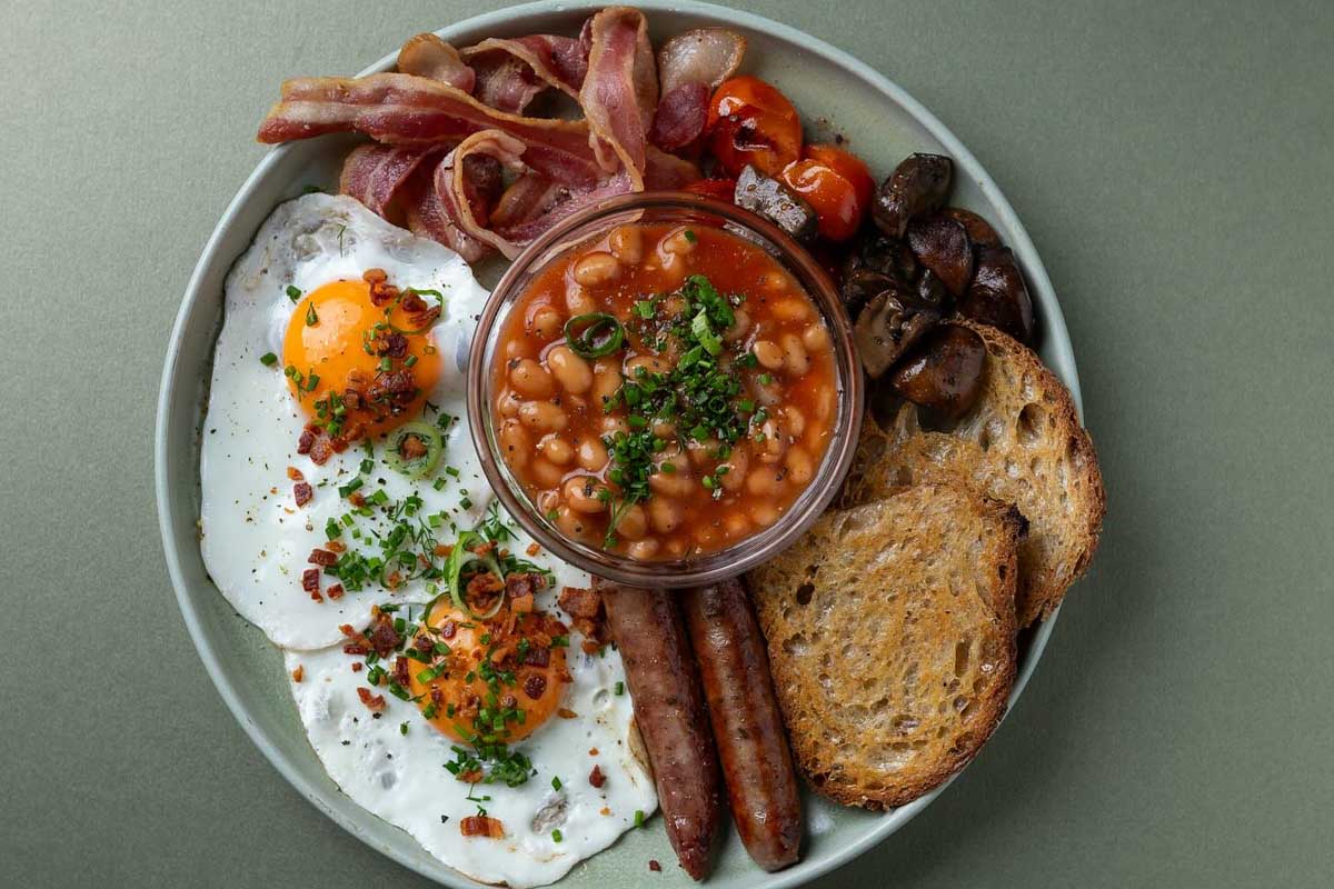 VINYL & WOOD in Budapest Hungary