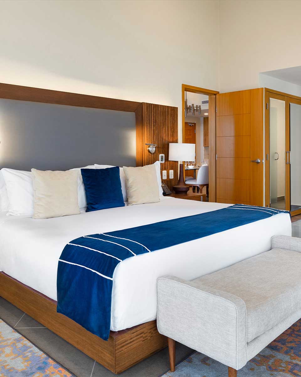 Villa La Valencia Beach Resort & Spa in Cabo San Lucas Mexico 1