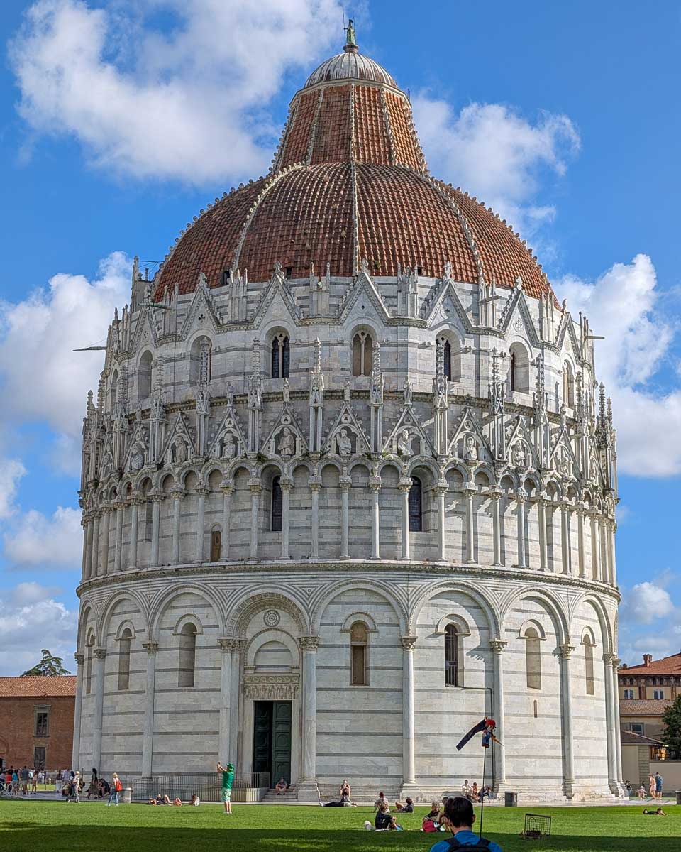 Pisa Baptistery of St. John (Battistero di San Giovanni) in Pisa Italy (2)
