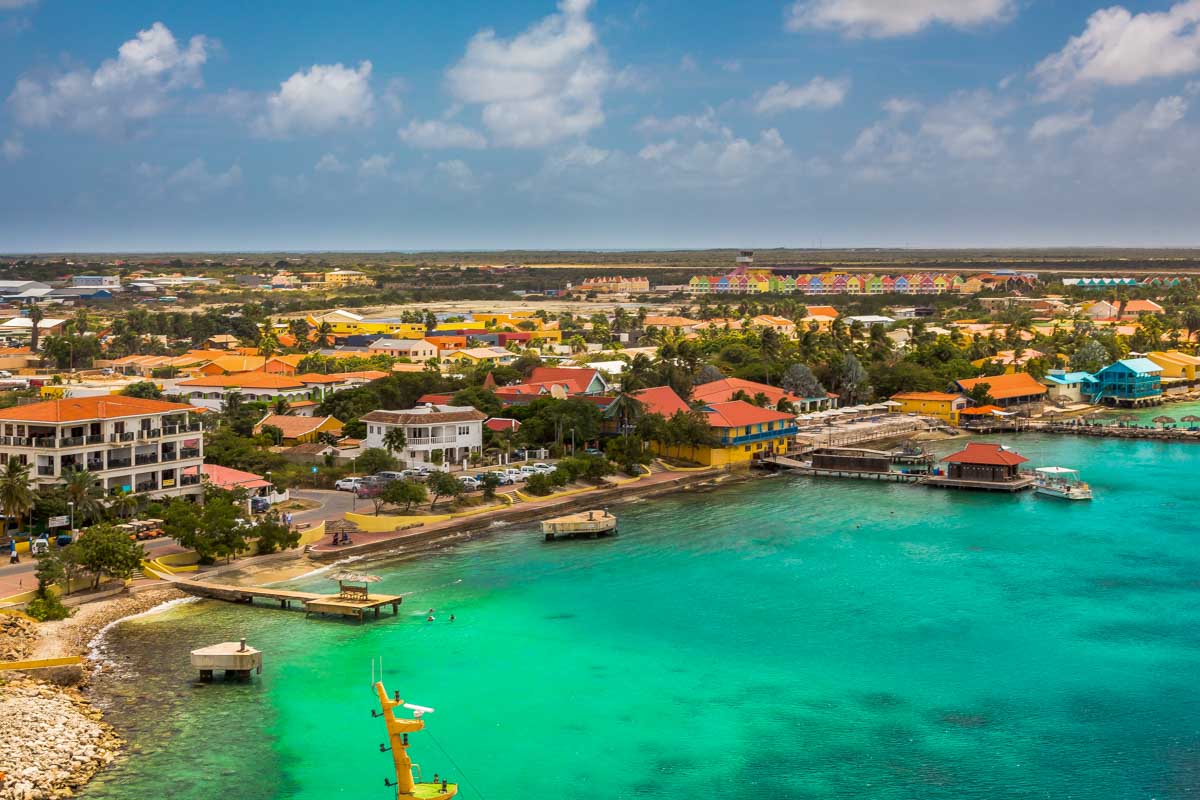 The view of Bonaire and Kralendijk