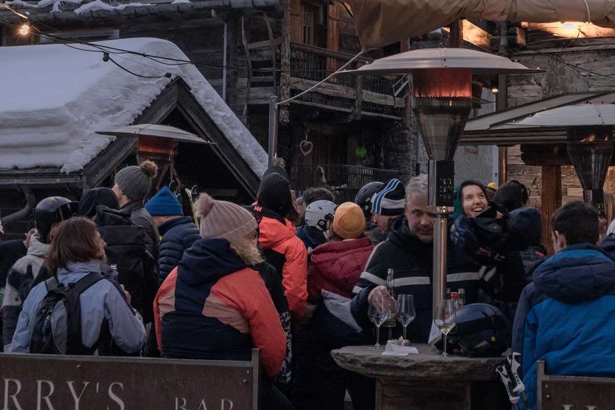 Harrys Ski Bar in Zermatt Switzerland