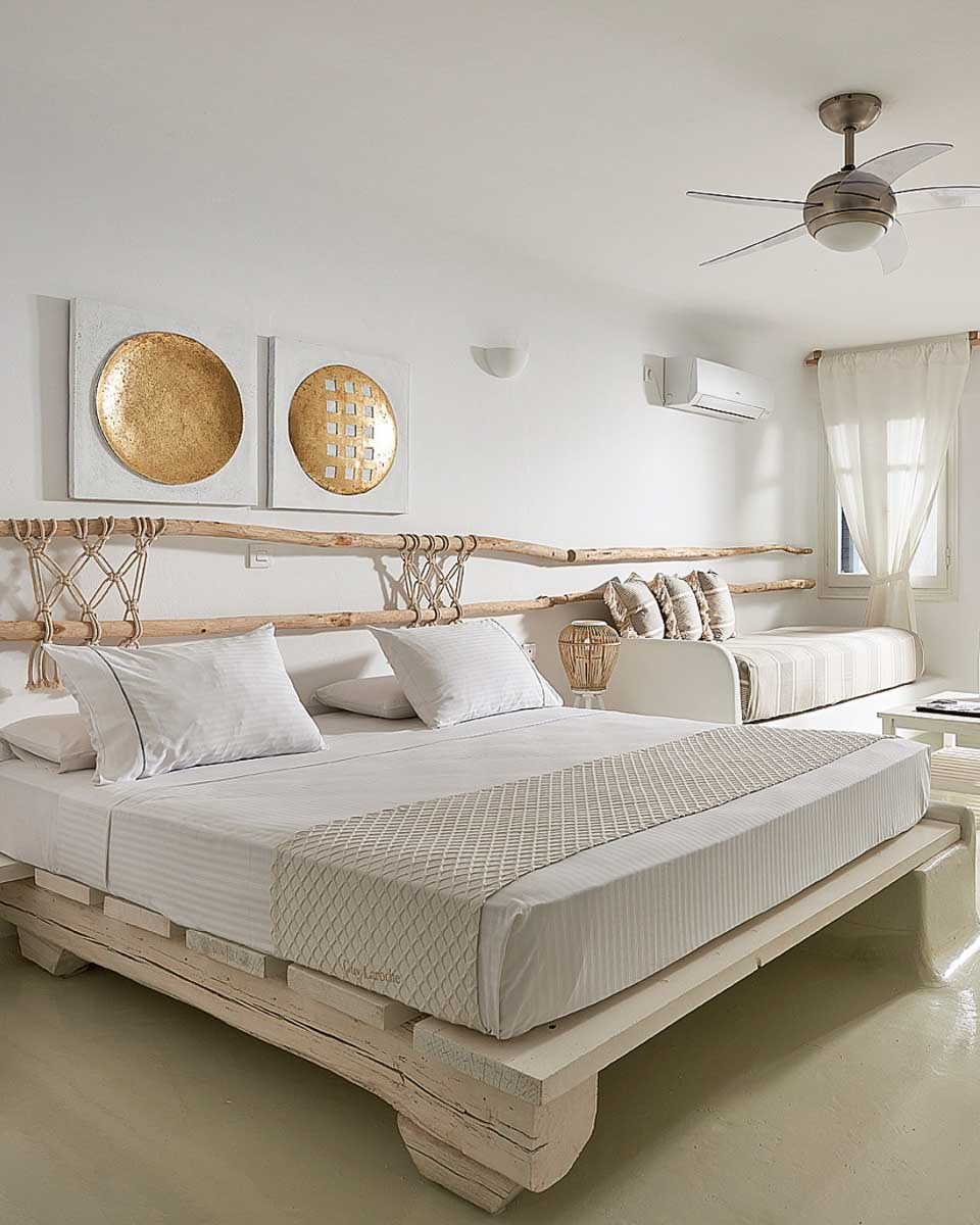 Artemis Seaside Resort in Milos Greece