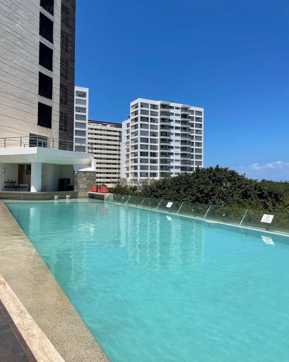 Krystal Urban Cancún Centro & Beach Club in Cancun Mexico