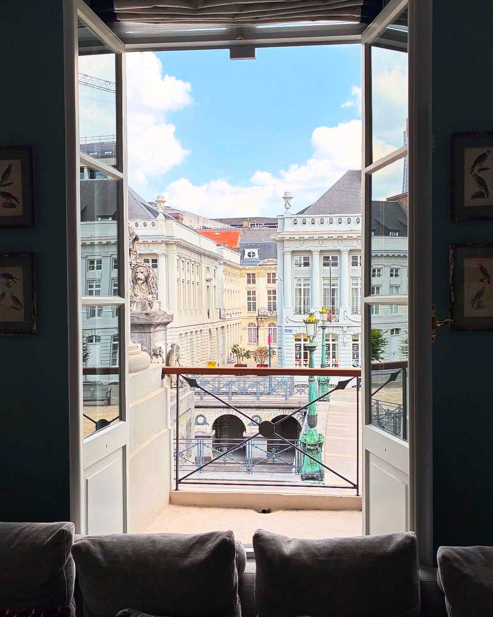 Looking-out-the-window-of-a-roon-at-Juliana-Hotel-Spa-in-Brussels