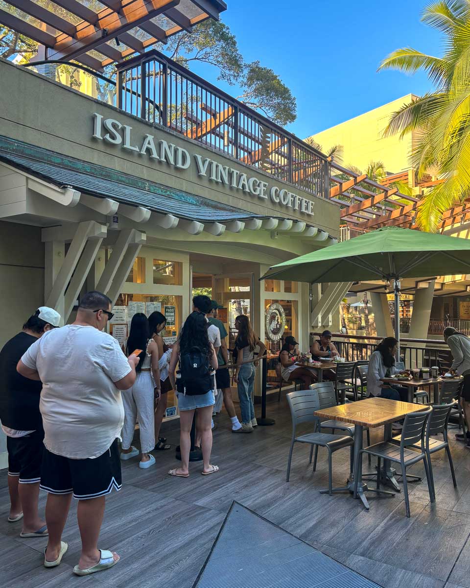 Outside of Island Vintage Coffee on Oahu Waikiki Hawaii